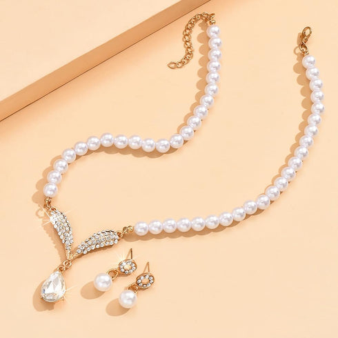 Pearl Bride Wedding Jewelry Set Pearl Bridal Necklace Bracelet Earrings Sets Rhinestone Choker Necklace Prom Costume Jewelry Set for Brides Brides...