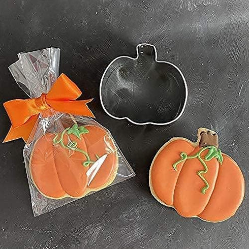 Pumpkin Cookie Cutters 2-Pc. Set Made in USA by Ann Clark, 4", 3"...