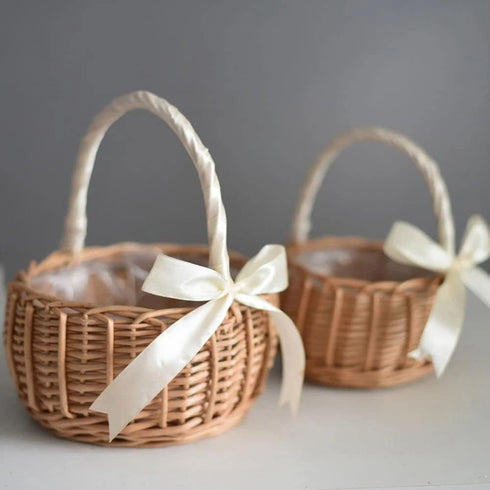 Wicker Rattan Flower Basket,Wedding Flower Girl Basket Hand Woven Flower Basket Decoration,Candy Storage Basket Home Decoration(L,white)...