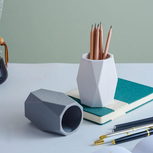 Silicone Pencil Holder Geometric Pen Holder Pen Cup for Desk Cute Office Desktop Stationery Organizer Makeup Brush Holder (White)...