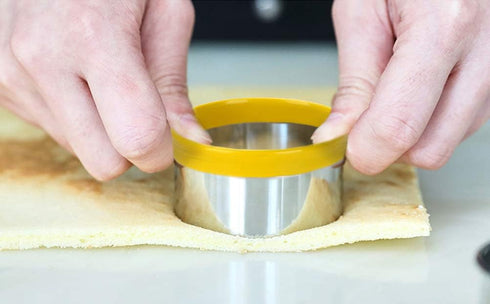 Alimat PluS Round Cookie Biscuit Cutter Set, 12 Pack Pastry Cutters in Graduated Sizes for Donut, Dough, Fondant, Clay, Stainless Steel Circle Cut...