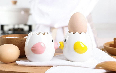 LuoCoCo Cute Egg Separator, Ceramics Vomiting Chicken Egg Yolk White Separator, Practical Household Small Egg Filter Splitter, Kitchen Gadget Baki...