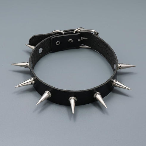 Black Spiked Leather Choker Collar Necklace for Women Gothic Punk PU Chokers Necklaces Halloween Costumes Cosplay Accessories for Women Spike Chok...