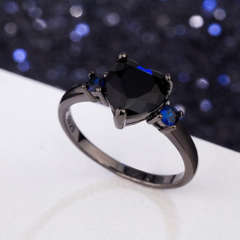 Hsitgexf Black Gold Plated Heart & Blue Round CZ Cubic Zirconia Promise Statement Ring,Women's Fashion 3-Stone Wedding Engagement Ring (US size 9)...