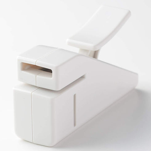 MUJI Stapleless Stapler White...