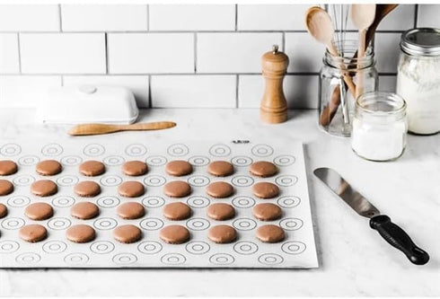 de Buyer Macaron Silicone Baking Mat - 15.75” x 11.75” - Perfect for Macarons & Cookies - Nonstick & Easy to Clean...
