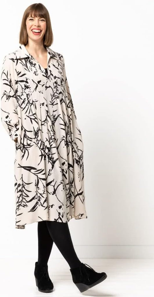 Style Arc Sewing Pattern - Xanthe Woven Dress (Sizes 10-22)...