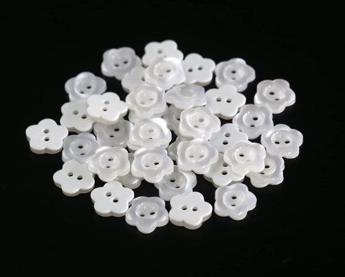 200pcs 12.5mm (1/2 inch) Flower Shape Buttonss Translucent White Resin Button for Sewing Blouse Shirt DIY Scrapbooking Pack of 200pcs...