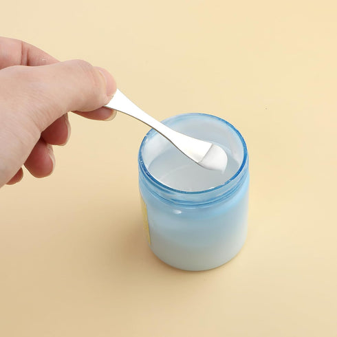 Metal Makeup Spatula 4 Pieces Facial Massage Scoop Mini Beauty Spoons Heart-shaped Skincare Applicator Brush Reusable Cosmetic Tools for Face Mask...