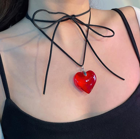 FunBoat Chunky Puffy Heart Necklace - Queen of Hearts Accessories - Big Glass Heart Goth Choker Pendant Necklace for Girls Teens Women...