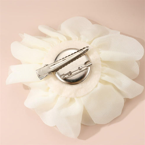Camellia Flower Brooch Lapel Pins Classic Flower Brooch Corsage Jewelry Brooches for Women Shirt Collar Clothing Accessories Wedding Decor...