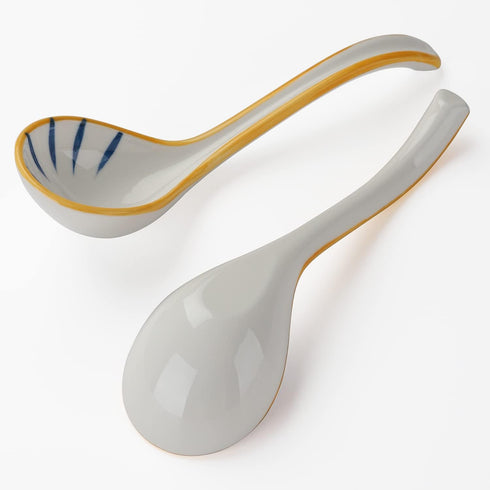 Ceramic Soup Spoons Set of 4 Porcelain Japanese Soup Spoon Long Handle Asian Soup Spoon Sets for Pho Ramen Noodles Wonton Dumpling Rice (Model 1#)...
