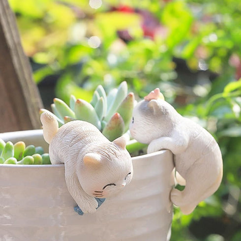 Miniature Hanging Cat Figurines Flower Pot and Vase Hugger Cute Resin Kitten Bonsai Terrarium Edge Decor Planter Pot Hanger Fairy Garden Ornaments...