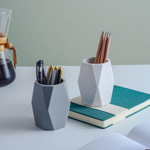 Silicone Pencil Holder Geometric Pen Holder Pen Cup for Desk Cute Office Desktop Stationery Organizer Makeup Brush Holder (White)...