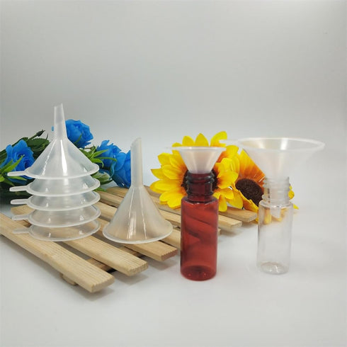 Small Funnel, 2.16inch Clear Plastic Mini Funnels for Science Lab Bottle Filling Liquid, Essential Oils, Perfume(12 Pack)...