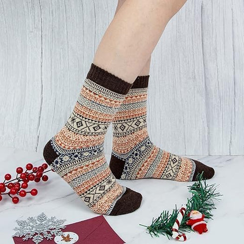Loritta Womens Wool Socks Winter Warm Thick Knit Soft Vintage Casual Crew Hiking Boot Socks Gifts...
