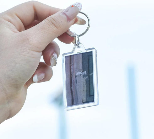 40 Pcs Acrylic Photo Frame Keychain, 5 Styles Pendant Picture Frame Keyrings Photo Insert Keyrings for Personalized Keychains...