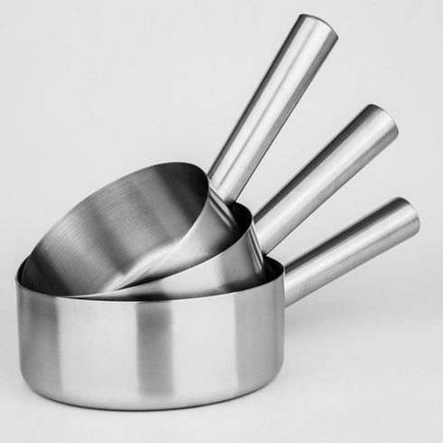 Hemoton Stainless Steel Water Ladle Long Handle Big Hair Washing Water Scoop Kitchen Bathroom Accessories for Home (Diameter 16cm)...