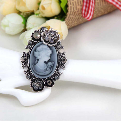 Vintage Princess Frame Crystal Cameo Brooches Pins Set for Women (a)...