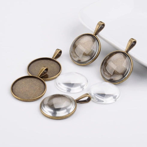 30PCS Clear Glass Cabochons 1 Inch Dome Tile Clear Glass Tiles Non-Calibrated Round Gems for Crafts, Pendants, Picture Jewelry Making, Rings...
