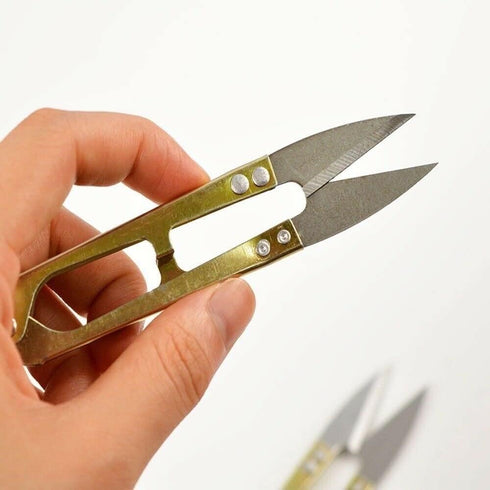 2pcs Silver Sewing Scissors Clippers, Premium Stainless Steel Embroidery Yarn Scissors Mini Thread Sewing Cutter, Yarn Fishing Mini Small Snips Tr...