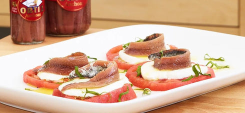 Ortiz Anchovies in Extra Virgin Olive Oil, Firm Buttery Fillets with a Rich Umami Taste, Wild Caught in Spain, Great for Pizza, Pasta and Caeser S...
