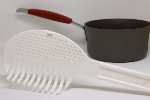 Gadjit Pasta Strain & Serve Pot Strainer, Two-sided Kitchen Tool, One Side Strains Water out of Pasta, the Other Side Lifts and Serves Pasta | A M...