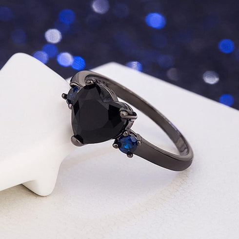 Hsitgexf Black Gold Plated Heart & Blue Round CZ Cubic Zirconia Promise Statement Ring,Women's Fashion 3-Stone Wedding Engagement Ring (US size 9)...