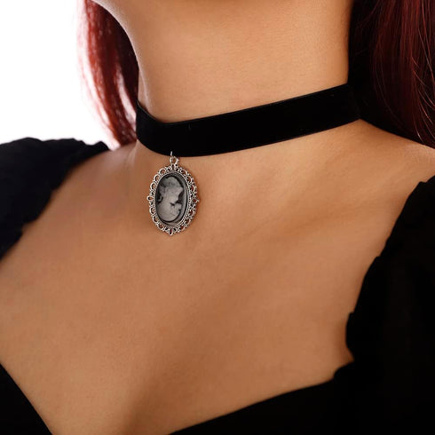 Denifery Gothic Vintage Victorian Choker Necklace Cameo Choker Necklace Black Velvet Choker Goth Vintage Jewelry for Women (Style 3)...