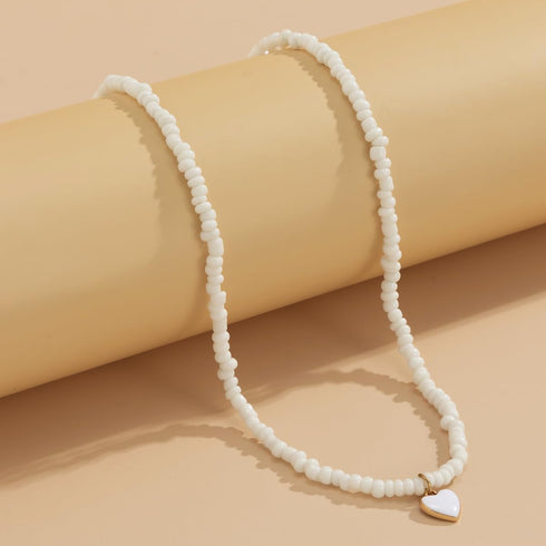 Pingyongchang Beads Heart Chokers Necklace for Women Cute Sweet Candy Color Love Heart Pendants Beaded Necklace Summer Beach Colorful Beaded Penda...