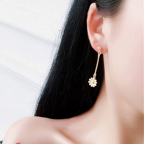 2Pcs Sunflower Daisy Dangle Earrings Long Bar Flower Blossom Floral Drop Earrings for Women Girls Boho Jewelry Set...