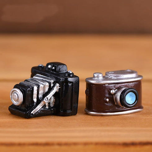 13Pcs Miniature Home Appliances 1inch Retro Dollhouse Furniture Mini Simulated Resin Camera Telephone Television Models for DIY Diorama Micro Land...