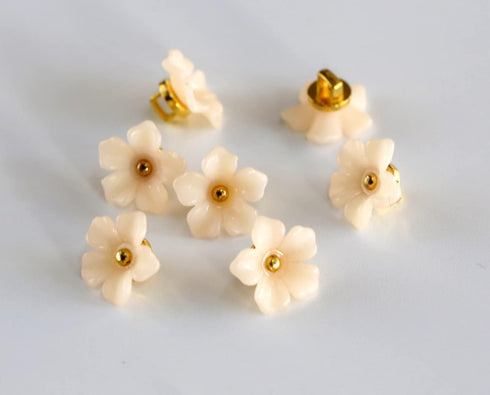 Flower Buttons for Sewing Plastic Craft Button 13mm(0.52 Inch) Pearl White Yellow 3 Colors Mix Pack of 30pcs...