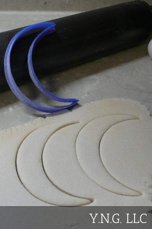 MOON ASTRONOMY SPECIAL OCCASION COOKIE CUTTER MADE IN USA PR250 (SMALL SIZE: 3" X 4 1/4" X 1/2")...