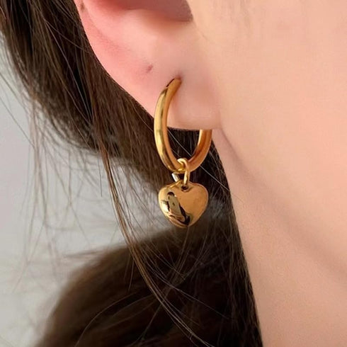 Gold Heart Earrings Bracelet Necklace Set for Women Girls Heart Dangle Drop Earrings Dainty Heart Pendant Choker Necklace Gold Plated Bangle Brace...