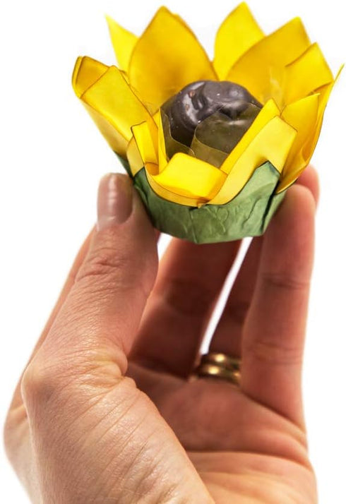 Handmade Paper Truffle Cups | Truffle Liners | Truffle Wrappers | Fominhas | Candy cups for chocolate | Forminhas de Brigadeiro | Candy liners - P...