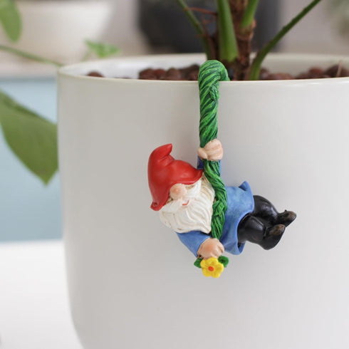 Set of 3 Cute Climbing Gnome Figurines Flower Pot Hugger, Resin Hanging Gnomes Statue Outdoor Decor Fence Ornaments for Patio Lawn Garden Yard...