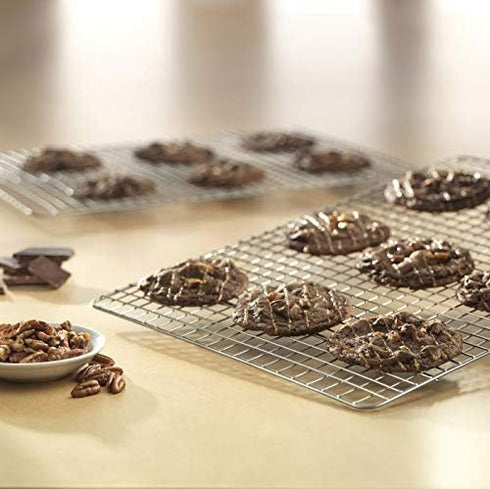 USA Pan Oven Safe Nonstick Baking and Cooling Rack, Quarter Sheet, Aluminized Steel...