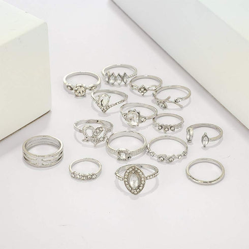 15 Pcs Bohemian Stackable Joint Knuckle Ring Set Crystal Heart Finger Ring Sparkling Rhinestone Midi Rings for Women...