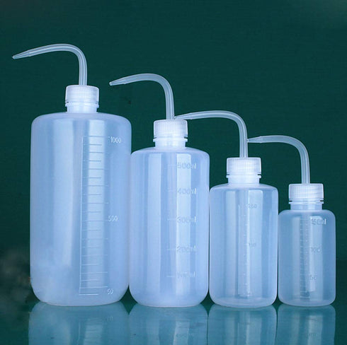 2Pcs 150ml Plastic Safety Wash Bottle Translucent Plastic Squeeze Measuring Bottle Narrow Mouth Empty Bent Tip Storage Containers For Gardening La...