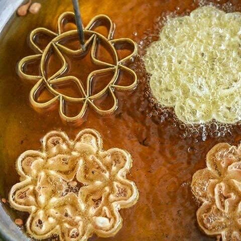 Dok Jok Brass Mold Thai Dessert Maker - Medium Rosette Lotus Flower Cookie Mold with Handle (3.14 Inch Diameter)...