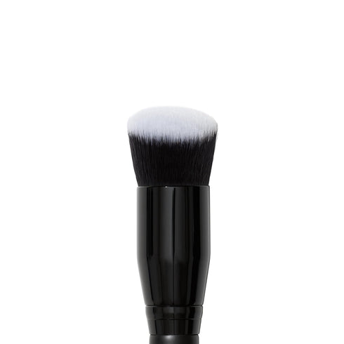 e.l.f. Camo Liquid Blush Brush, Angled Blush Brush Ideal For Applying & Blending Colors On Cheeks, Soft, Dense Bristles, Vegan & Cruelty-free...
