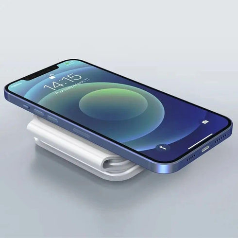 Wireless Charging Station: 3 in 1 Foldable Charging Station for iPhone, Wireless Charger for iPhone 15, 14, 13 Pro Max, Apple Watch & AirPods, Whi...