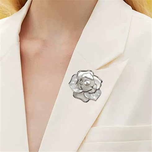 Elegant Pearl Camellia Flower Brooch For Women Lady Wedding Party Vintage Badges Lapel Pin Coat T-shirt Dress Clothing Accessories Jewelry Gift...
