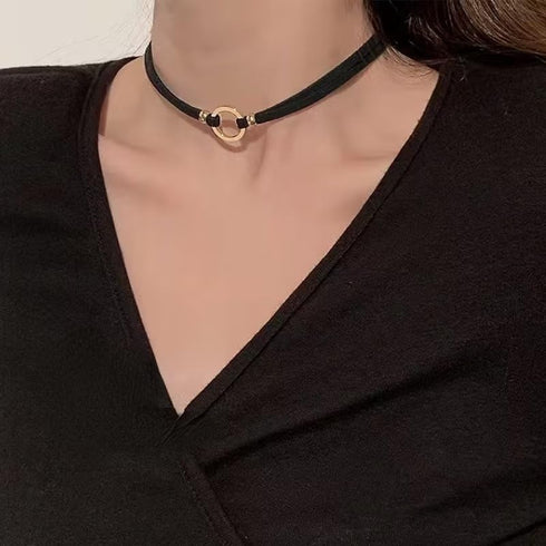 Boho Goth Black Choker Necklaces Velvet Hippie Punk Cool O Circle Necklace For Women Teen Girls Adjustable Layered Unique Fashion Party Jewelry Gi...