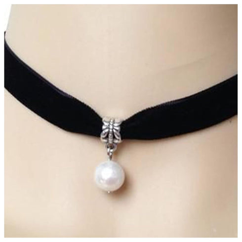 Boho Pearl Velvet Choker Necklace Short Pearl Pendant Necklace Vintage Plain Black Necklace Gothic Velvet Ribbon Collar Necklace Chain Jewelry for...