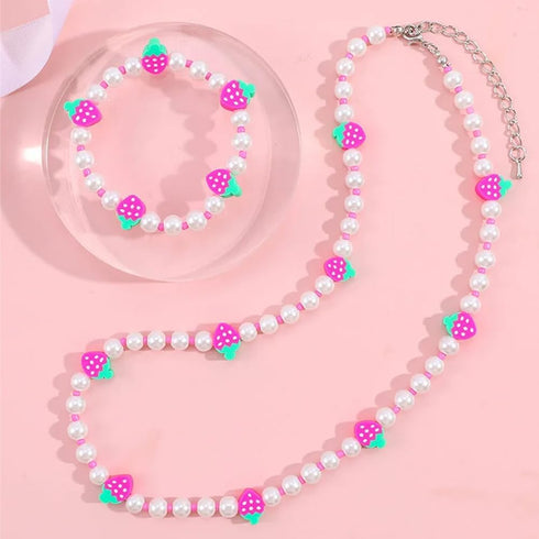 3 Pack Polymer Clay Beads 150 PCS Strawberry Slice Shaped Fruit Bead Small Hole DIY Craft Decoration Connecting with Jewelry Making Accessories fo...