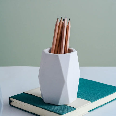 Silicone Pencil Holder Geometric Pen Holder Pen Cup for Desk Cute Office Desktop Stationery Organizer Makeup Brush Holder (White)...