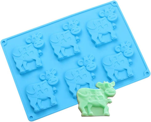 2 Pack Cow Chocolate Molds, Dairy Cattle Cake Pan Silicone Candy Fondant Biscuit Cookie Baking Mold Soap Lotion Bars Polymer Clay Mold (Random Col...
