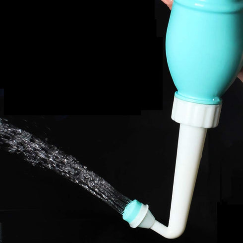 Travel Bidet Bottle, Portable Bidet Sprayer Hand held Bidet 500ml for Personal Hygiene Care,Extra Long Pointed Nozzle Spray for Women, Baby and El...